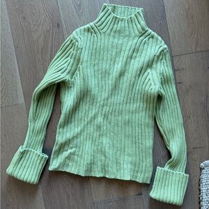 Tahari 100% wool sweater